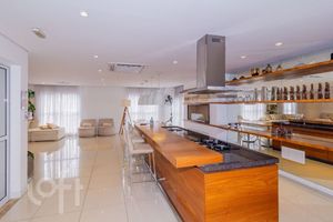 Image 43 - 892378