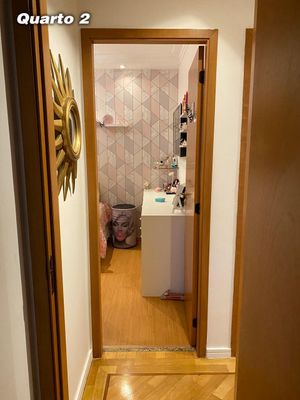 Image 35 - 892384