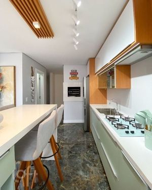 Image 4 - 892385