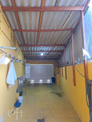 Image 12 - 892386