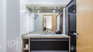 Image 17 - 892397
