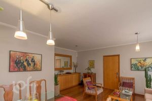 Image 3 - 892404