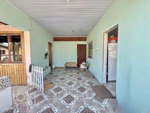 Image 17 - 892411