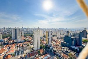 Image 17 - 892412