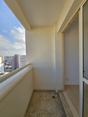 Image 3 - 892414