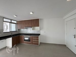 Image 9 - 892428