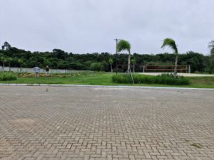 Image 1 - 892430
