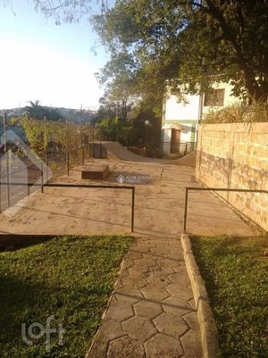 Image 25 - 892496