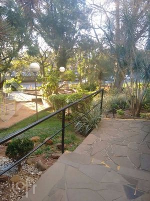 Image 21 - 892496