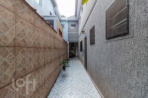Image 33 - 892501