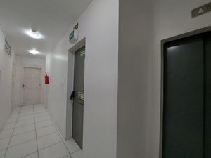 Image 1 - 892504
