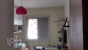 Image 4 - 892525