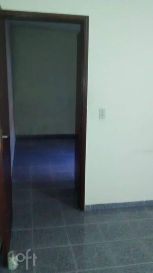 Image 9 - 892527
