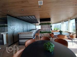Image 15 - 892528