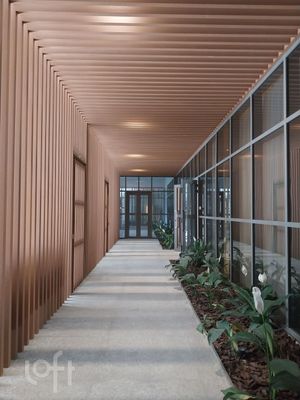 Image 15 - 892528