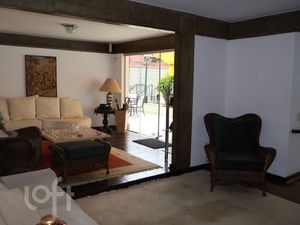 Image 4 - 892541