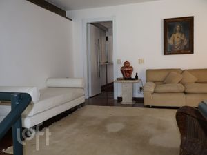 Image 3 - 892541