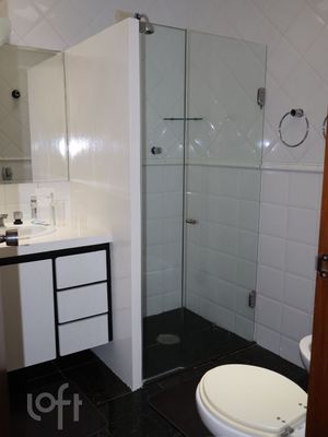 Image 19 - 892541