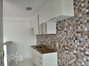 Image 3 - 892542