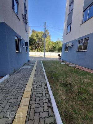 Image 4 - 892545