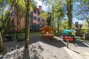 Image 9 - 892547