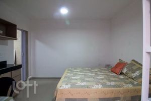 Image 10 - 892554