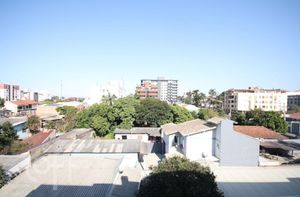 Image 13 - 892558