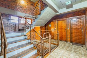 Image 13 - 892564