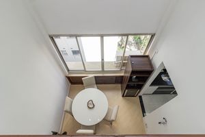 Image 13 - 892574