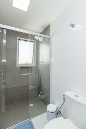 Image 19 - 892574