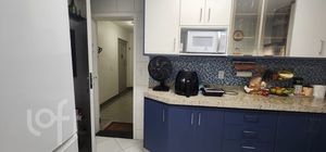 Image 8 - 892589