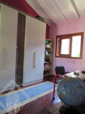 Image 9 - 892591
