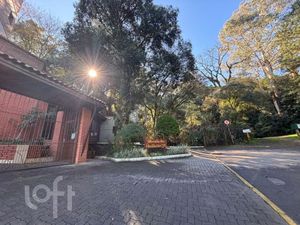 Image 32 - 892597