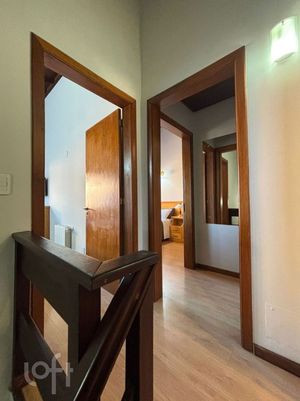 Image 22 - 892597
