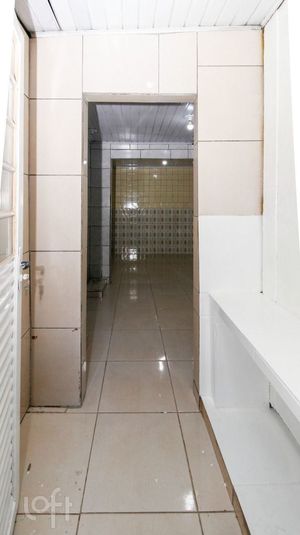 Image 29 - 892608