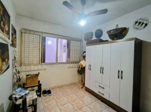 Image 3 - 892612