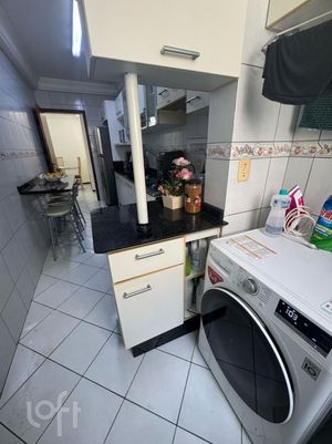 Image 12 - 892613