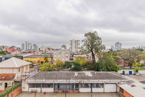 Image 12 - 892652