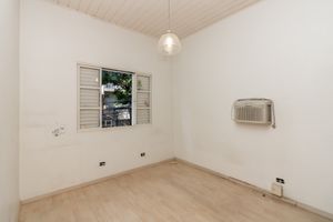 Image 7 - 892653