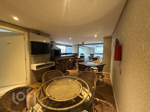 Image 7 - 892663