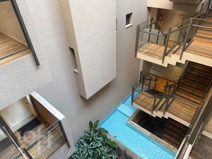 Image 12 - 892663