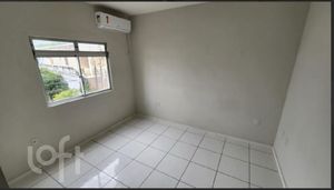 Image 7 - 892664