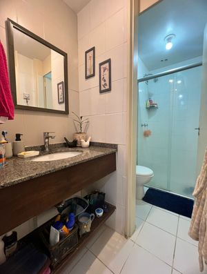 Image 13 - 892669