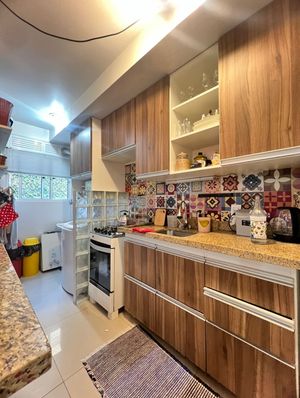 Image 22 - 892669
