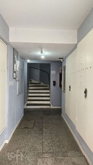 Image 3 - 892671