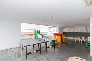 Image 24 - 892672