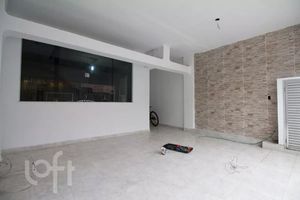 Image 28 - 892676