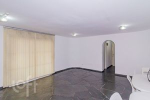Image 34 - 892677