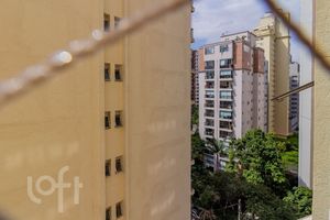 Image 4 - 892677