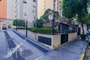 Image 42 - 892677